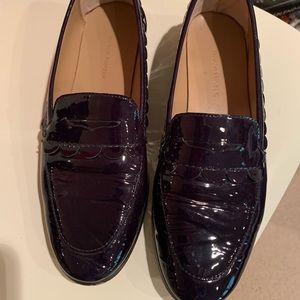 Banana Republic navy blue patent leather loafers